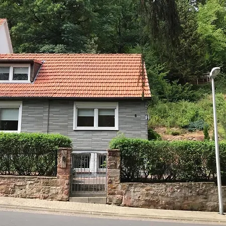 Ferienhaus Am Wald I Garten I Freisitz I Grill I Whirlpool I Kamin I Feuerschale Melsungen