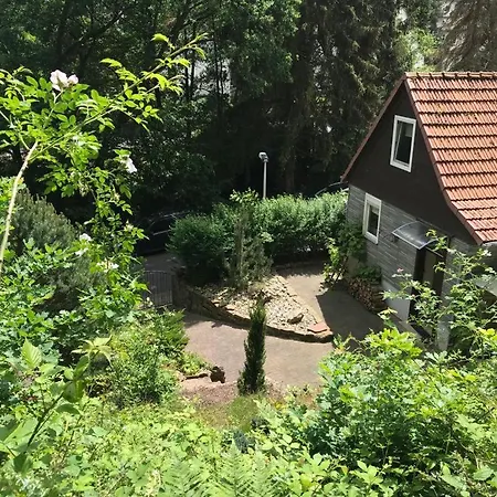 Ferienhaus Am Wald I Garten I Freisitz I Grill I Whirlpool I Kamin I Feuerschale *