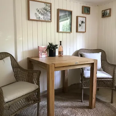 Ferienhaus Am Wald I Garten I Freisitz I Grill I Whirlpool I Kamin I Feuerschale *